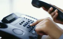 Cảnh giác nạn lừa tiền qua mạng và điện thoại