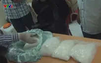 Triệt phá đường dây mua bán, vận chuyển ma túy đá vào Việt Nam