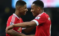 Hàng công Man Utd khai hỏa đều đặn, Mourinho phải cảm ơn Van Gaal