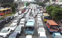 Nhiều quốc gia hạn chế xe cá nhân bằng cách "đánh" vào túi tiền chủ phương tiện