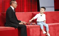 Mặt trời bé con: Chỉ mới 5 tuổi, cậu bé này đã biết đủ các loại xe hơi trên thế giới