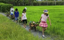 Bố ơi! Mình đi đâu thế? mùa 4: Màn tự giới thiệu siêu dễ thương của 4 cô nhóc cậu nhóc