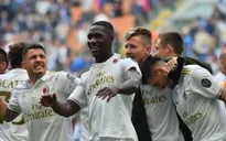Ghi bàn ở phút bù giờ thứ 7, Milan buộc Inter chia điểm trong trận derby