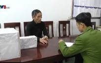 Bắt bảo vệ giấu 50 thỏi mìn trong trường học ở Nghệ An