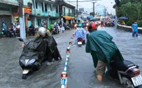 Mưa lớn kéo dài gây ngập lụt tại Khánh Hòa