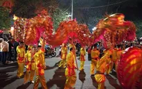 Người dân cả nước hân hoan đón thời khắc giao thừa