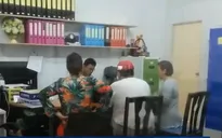 Mua khách sạn bằng thẻ tín dụng giả