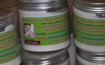 Bắt quả tang cơ sở sản xuất mỹ phẩm không phép ở Nghệ An