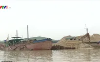 Tạm dừng nạo vét luồng trên sông Cầu