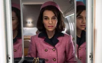 Natalie Portman – Amy Adams: Ai sẽ nhận Quả cầu vàng 2017?