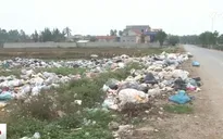 Một tuần sau Tết, Nghệ An vẫn tràn ngập rác thải