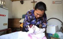 Những con người thầm lặng làm nhiệm vụ nhặt xác thai nhi