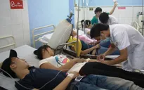 Bình Dương: Hàng chục công nhân nhập viện nghi do ngộ độc