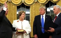Ông Rex Tillerson tuyên thệ nhậm chức Ngoại trưởng Mỹ