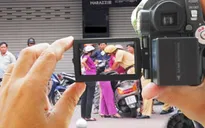 Không cấm nhà báo, người dân ngụy trang ghi âm, ghi hình