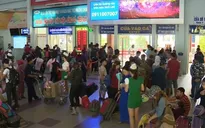 Người dân bắt đầu rời TP.HCM về quê ăn Tết
