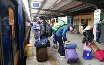 Tạo mọi điều kiện đi lại để người dân về quê đón Tết