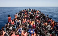 Hơn 400 người di cư được cứu ở ngoài khơi Libya