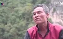Gặp gỡ người lái đò kiêm hướng dẫn viên du lịch ở vịnh Hạ Long