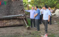 Hậu Giang: Gần 100 căn nhà bị sập và tốc mái do lốc xoáy