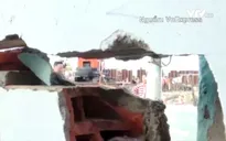 Hàng trăm ngôi nhà nứt toác bên công trình chống ngập 10.000 tỷ đồng