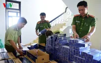 TT-Huế: Phát hiện ô tô khách vận chuyển 20.000 bao thuốc lá nhập lậu