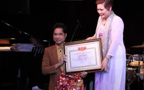 Xôn xao câu chuyện Ngọc Sơn được phong “Giáo sư âm nhạc”