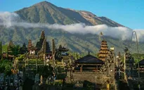 Indonesia: Trung tâm du lịch tại đảo Bali mất khách do nguy cơ núi lửa