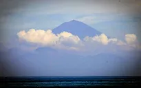 Indonesia: Thiên đường du lịch Bali lo sợ núi lửa phun trào
