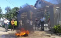 Ngày càng nhiều nước giếng đốt cháy ở buôn Jù (Đăk Lăk)
