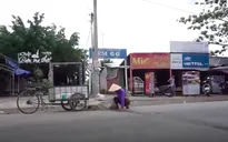 Việc tử tế: Đôi chân khuyết đi vá đường