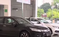 Thị trường ô tô Việt Nam ngưng trệ chờ diễn biến mới