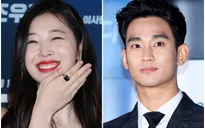 Sulli khoe dáng nuột, cười "thả ga" bên Kim Soo Hyun