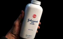 Tòa án Mỹ bác bỏ cáo buộc bột phấn Johnson&Johnson gây ung thư