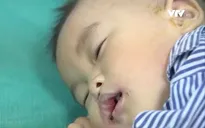 Chung tay mang lại nụ cười cho 100 em nhỏ