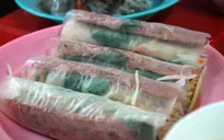 Ngon miệng, lạ mắt với các món cuốn từ Nam ra Bắc