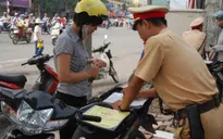 Khi nào người điều khiển xe phải chứng minh xe chính chủ?