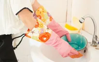 Những sai lầm khi rửa bát bà nội trợ nào cũng dễ mắc phải
