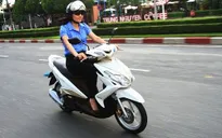 5 cách tiết kiệm xăng khi đi xe tay ga