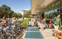 Khám phá trường đại học có mức học phí "tiền tỉ" của Mỹ