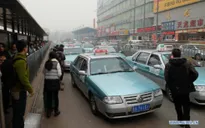 Tế Nam (Trung Quốc) lắp đặt hệ thống giám sát không khí trên taxi