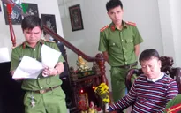 Bắt giám đốc công ty bán hóa đơn khống, thu hàng tỷ đồng