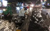 Người dân khổ vì tai nạn ở những điểm ngập