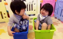 Ngắm cặp sinh đôi cực dễ thương của Lâm Chí Dĩnh