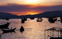 Vẻ đẹp bình minh trên đầm Cù Mông