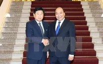 PM Nguyen Xuan Phuc hosts former RoK city mayor