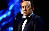 8 nhân viên phim “House of Cards” tố Kevin Spacey quấy rối tình dục