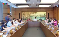 Nhiều đại biểu Quốc hội ủng hộ quan điểm "không xử lý nợ xấu bằng Ngân sách nhà nước"