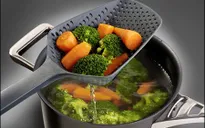 Ăn rau qua chế biến tốt cho sức khỏe hơn ăn rau sống