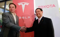 Toyota "chia tay" Tesla để tự thân phát triển xe điện